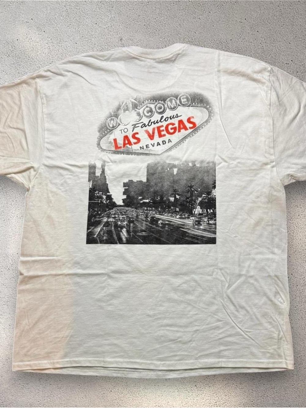 Las‎ Vegas White Graphic Tee Mens 2XL Welcome Sign Souvenir Shirt